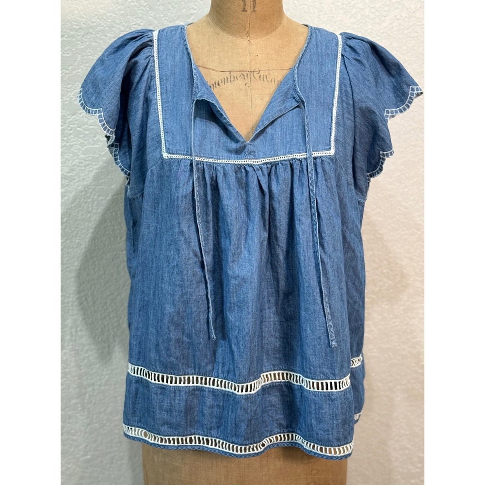 Gap 1969 Womens XL Blue Chambray Boho Peasant Top Flutter Sleeve Crochet Trim
